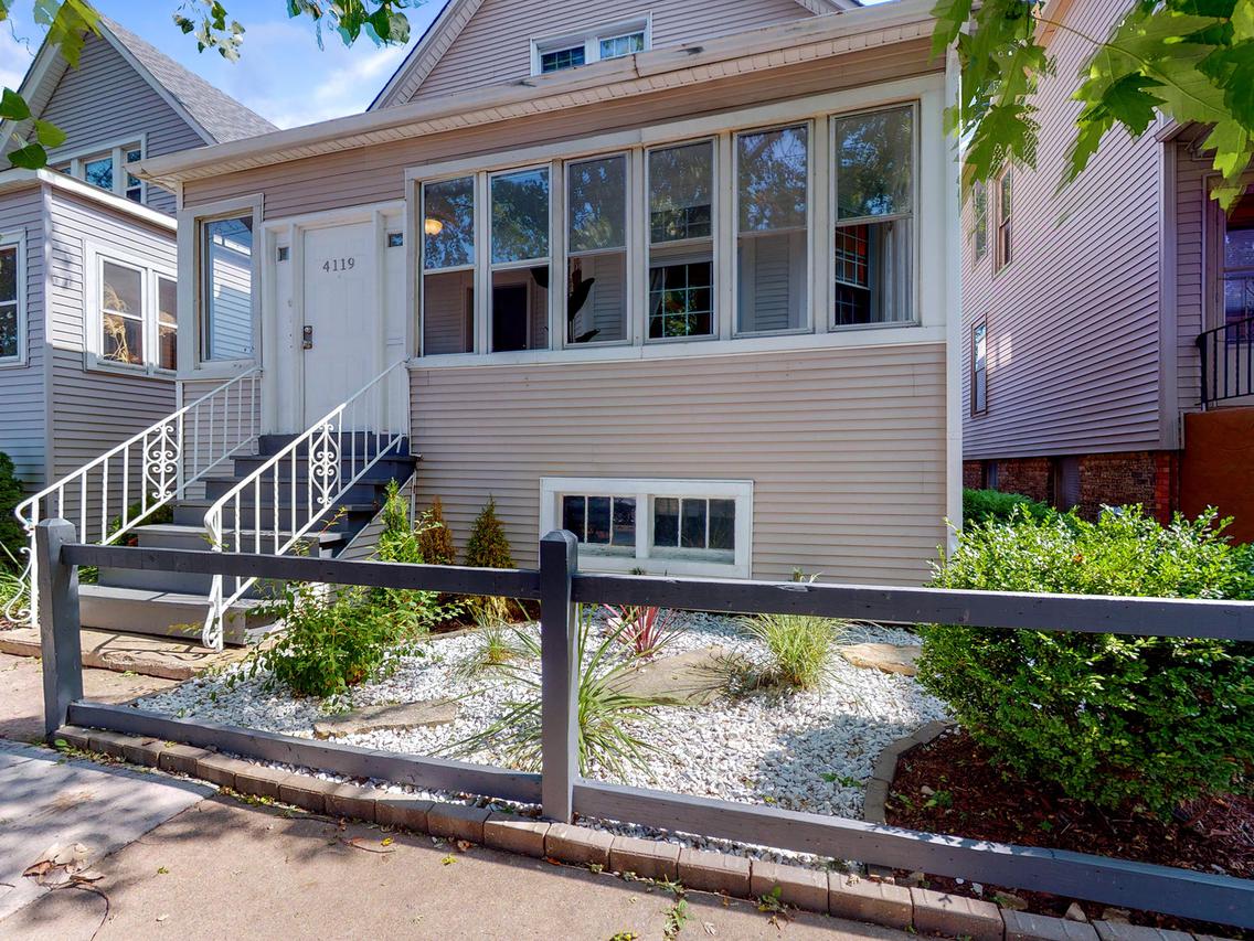 4119 N Kedzie Ave., Chicago, IL 60618