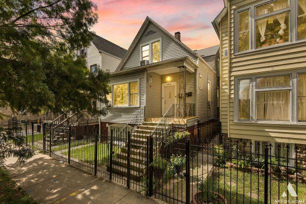 1918 N Lawndale Ave., Chicago, IL 60647