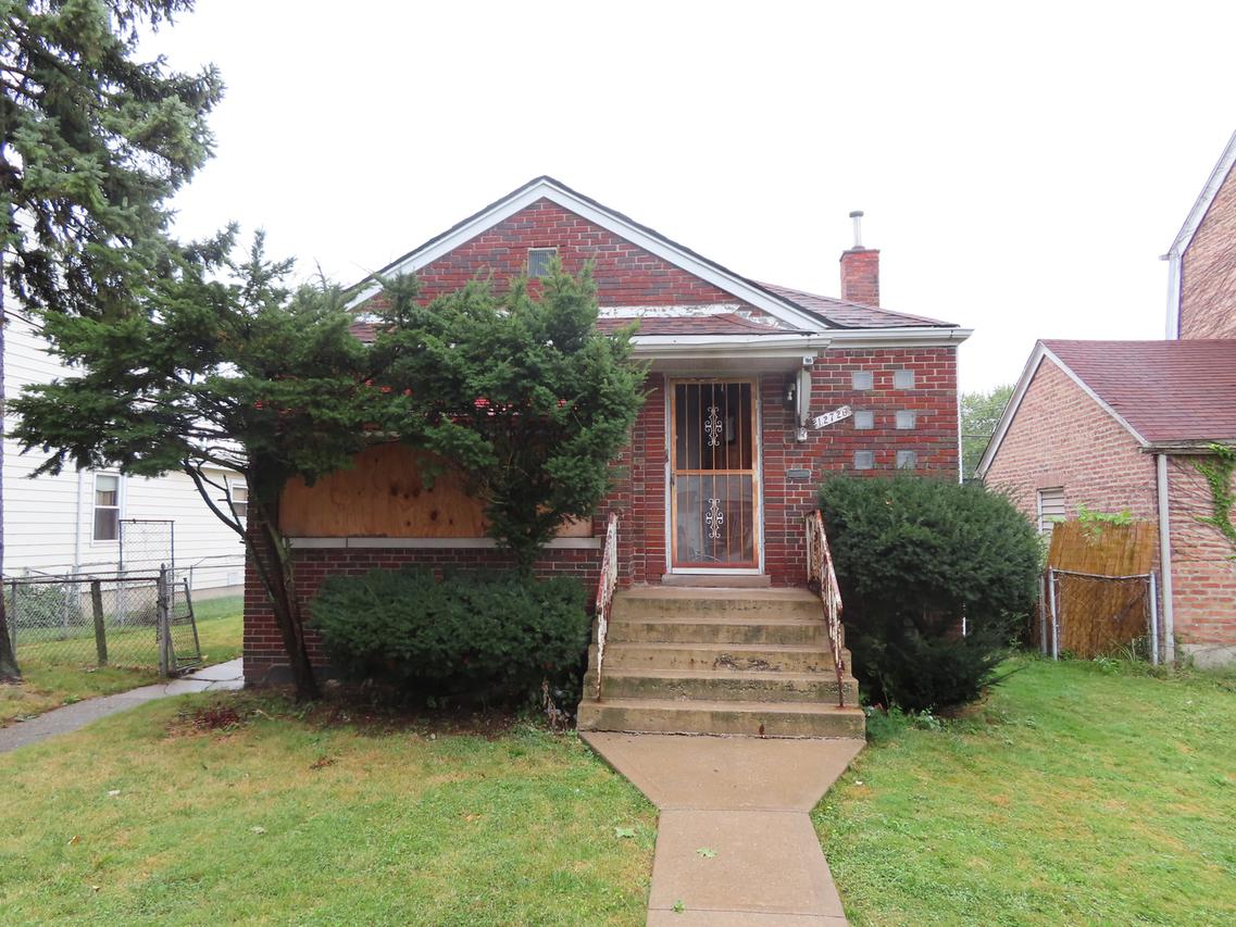 12726 S Wallace St., Chicago, IL 60628
