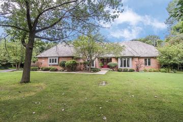 8N704 Edgewood Rd., Campton Hills, IL 60175