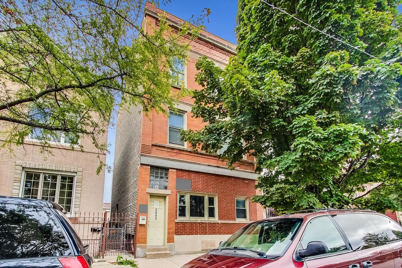 3443 S Lituanica Ave., Chicago, IL 60608