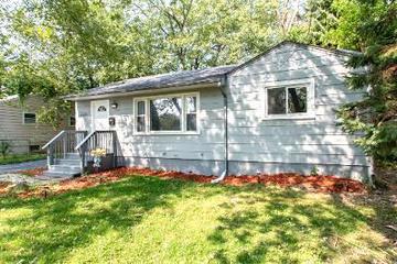 1632 Ferry St., Waukegan, IL 60087