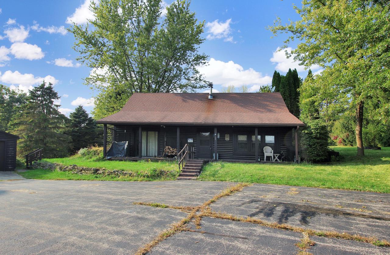 11965 W Galena Rd., Lena, IL 61048