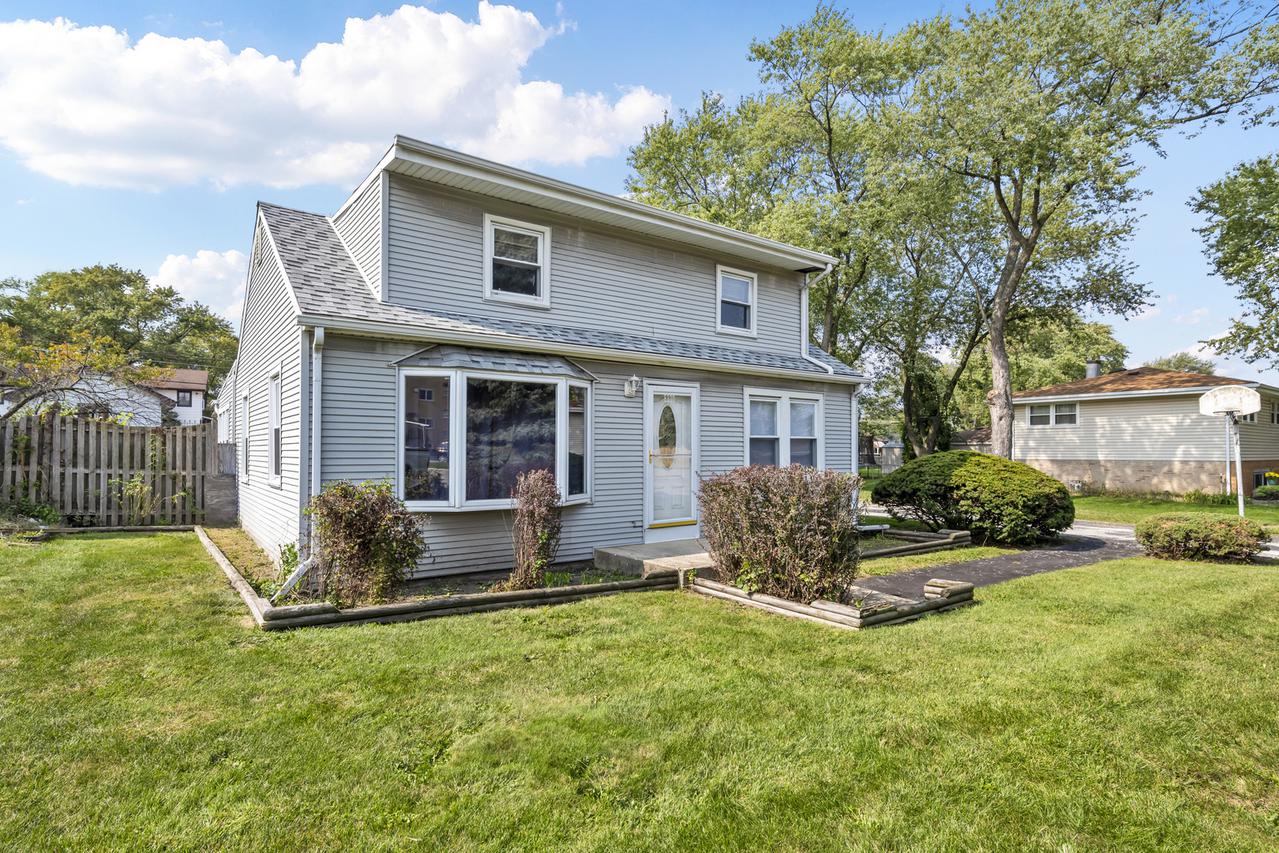 8330 S 82nd Ave., Justice, IL 60458