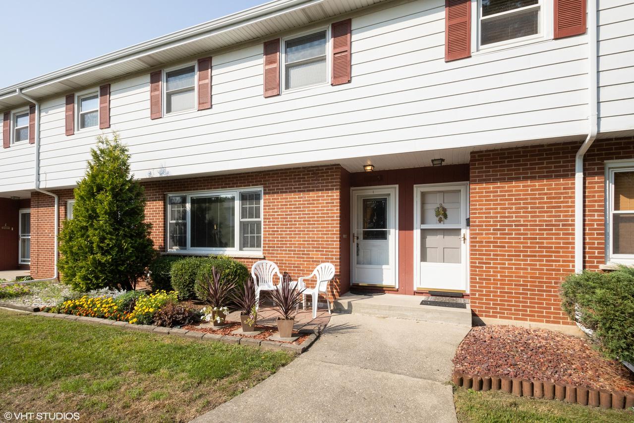 334 Northway Park Rd. #3, Machesney Park, IL 61115