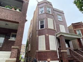 3128 N Davlin Ct., Chicago, IL 60618