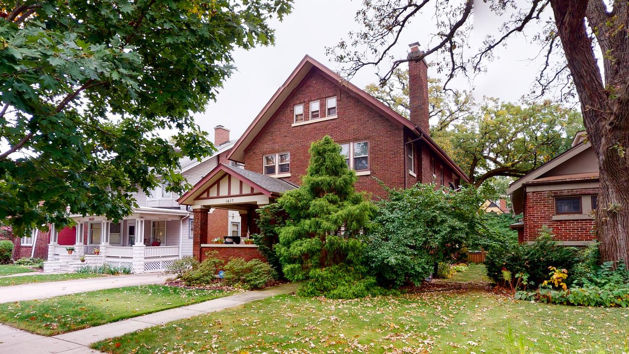 1417 Harlem Blvd., Rockford, IL 61103