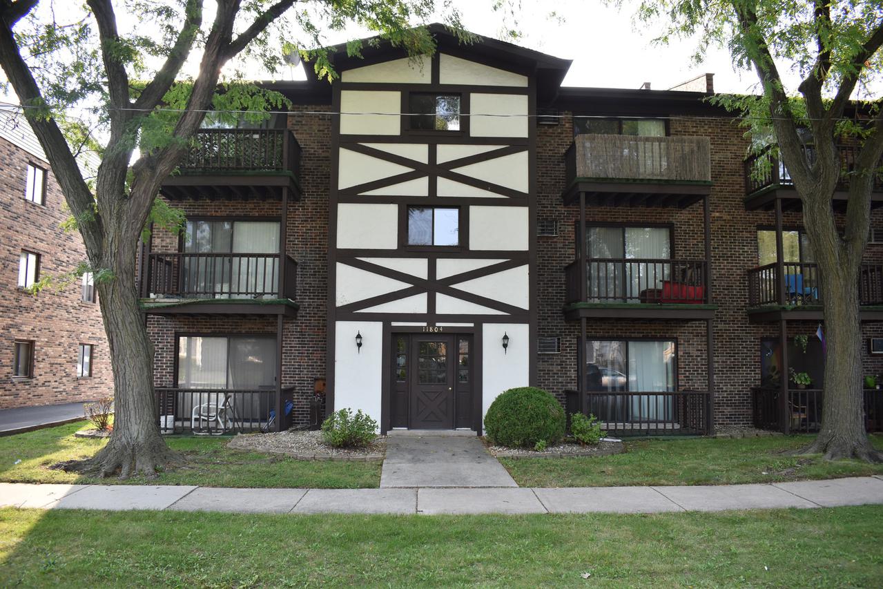 11804 S Komensky Ave. #102, Alsip, IL 60803