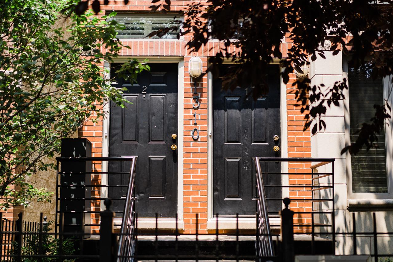 1310 W Grenshaw St., Chicago, IL 60607