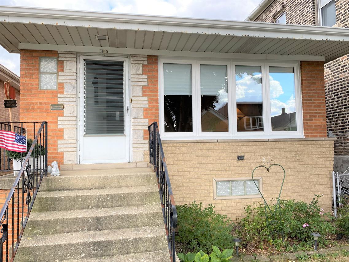 3615 S Wallace St., Chicago, IL 60609