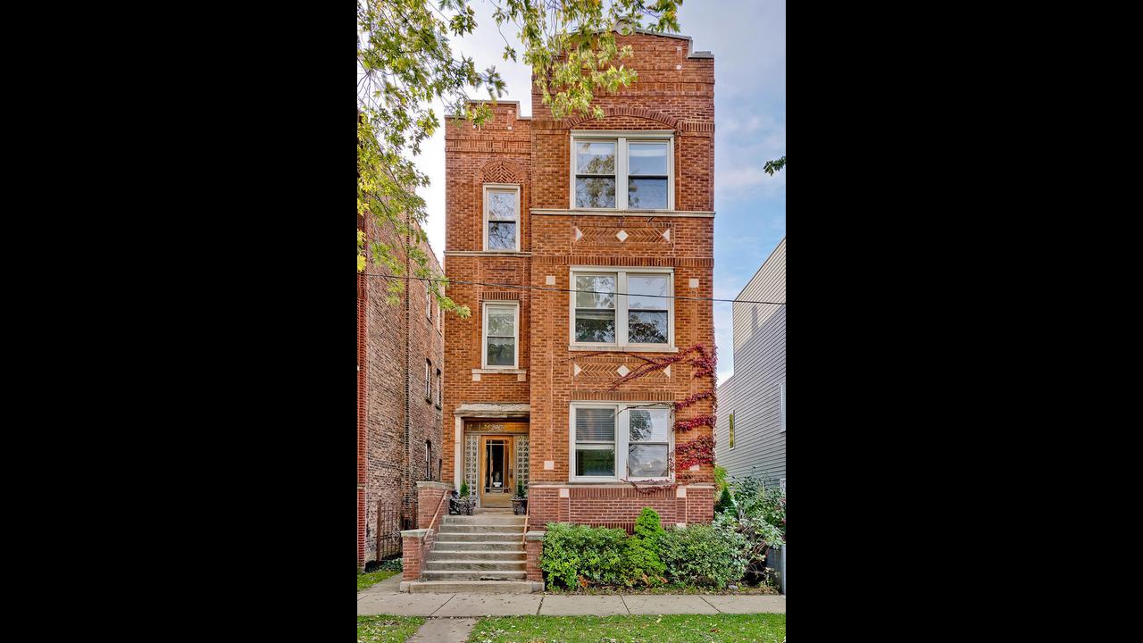 2628 N Ridgeway Ave., Chicago, IL 60647