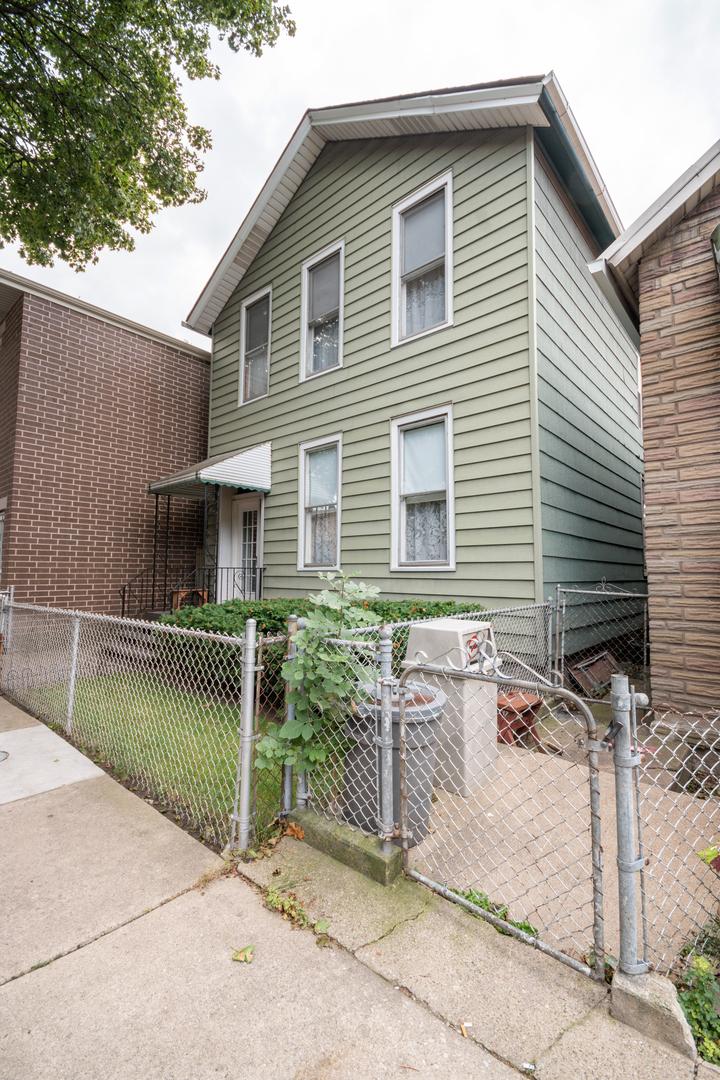 3214 S Racine Ave., Chicago, IL 60608