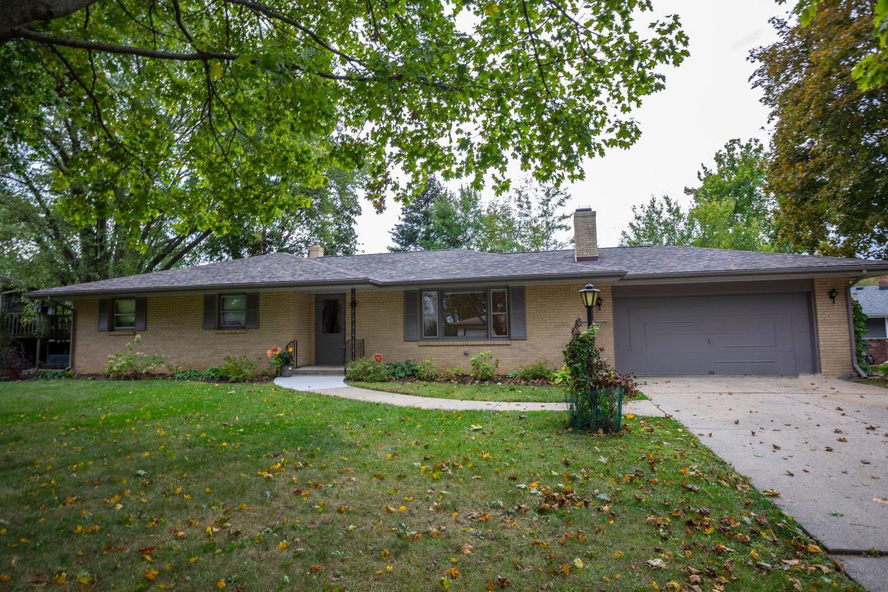 5027 Potomac Dr., Rockford, IL 61107