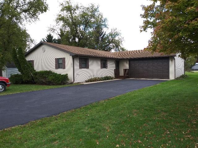 230 Chase St., Paw Paw, IL 61353
