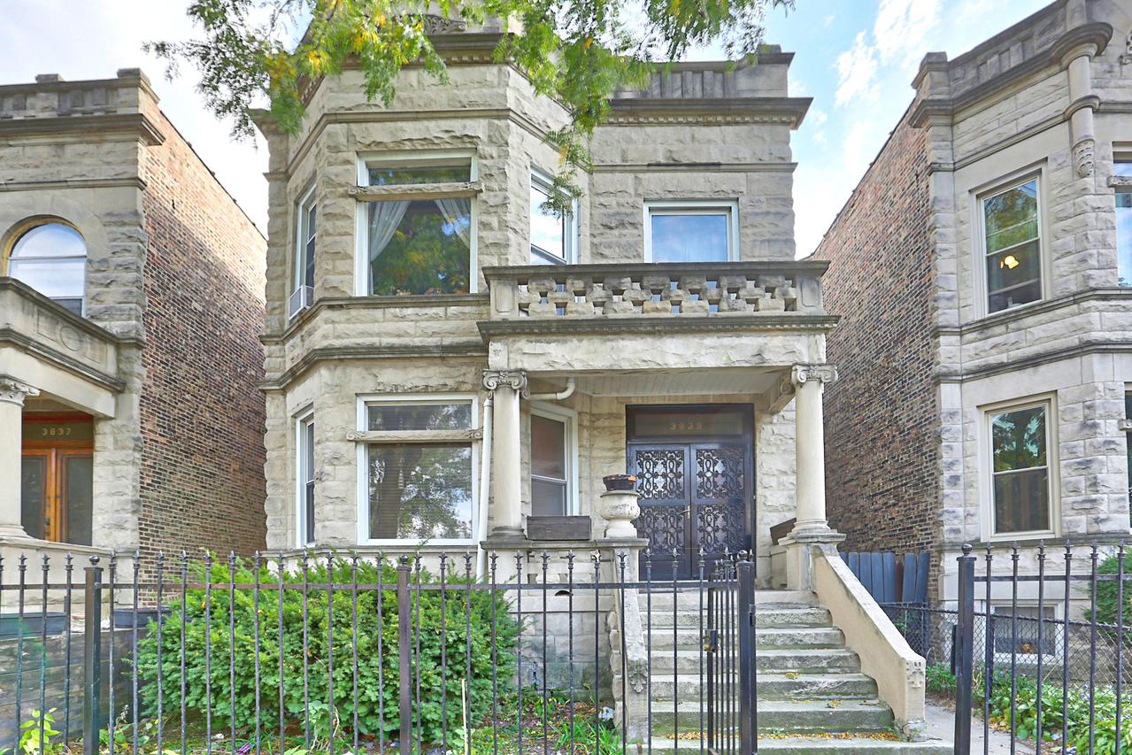 3839 W Jackson Blvd., Chicago, IL 60624