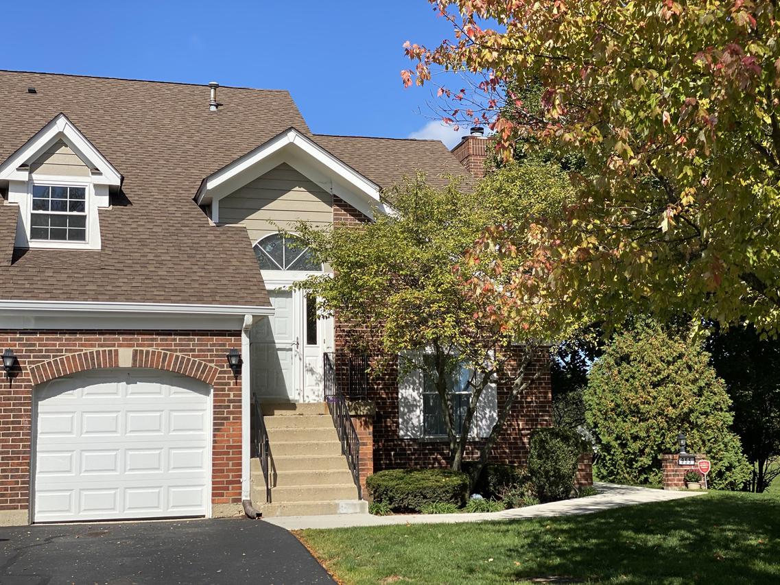957 Interloch Ct., Algonquin, IL 60102