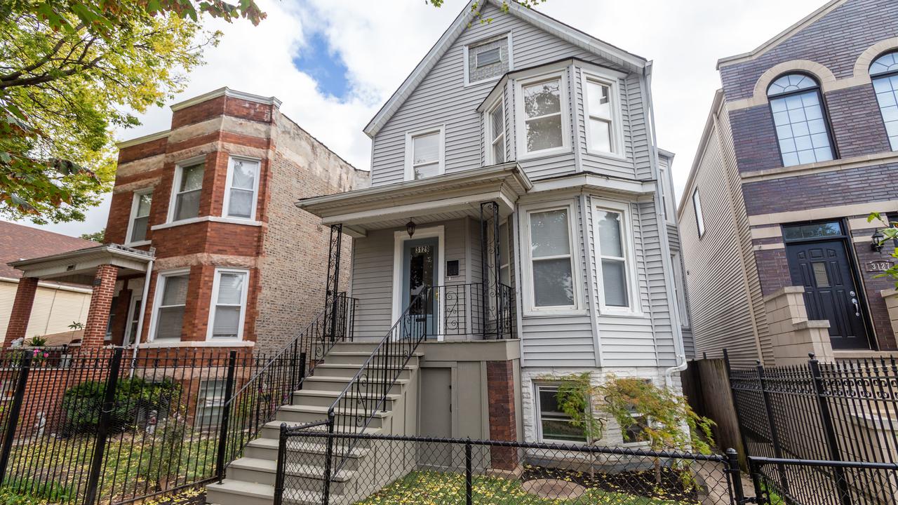 3129 N Richmond St., Chicago, IL 60618