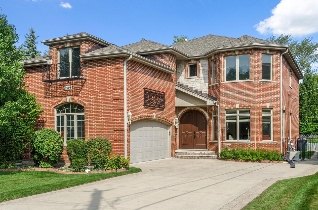 8024 W Church St., Niles, IL 60714
