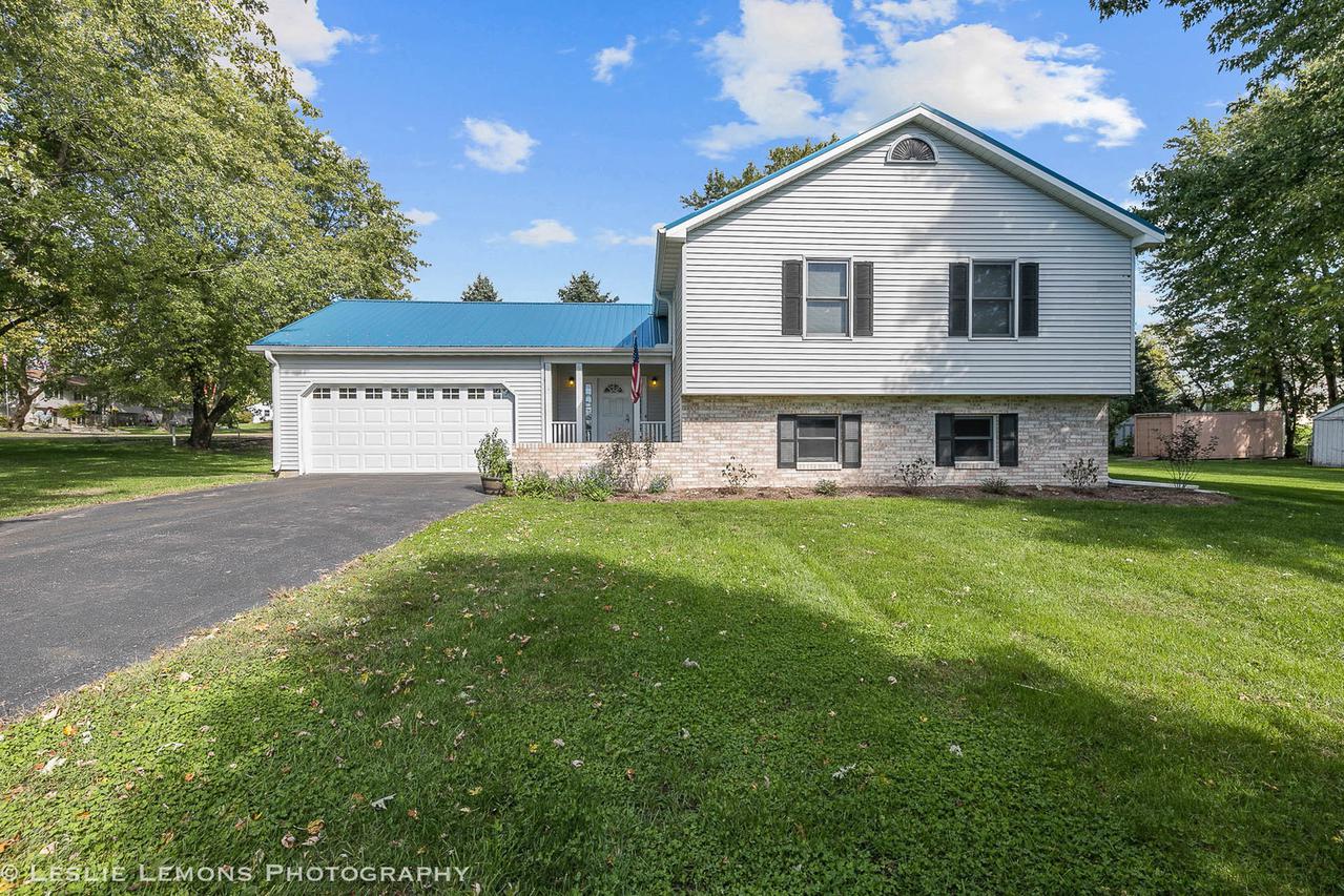 16822 E Eddy Rd., Monroe Center, IL 61052