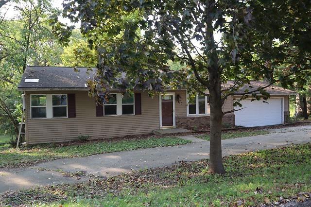 1710 S Demeter Dr., Freeport, IL 61032