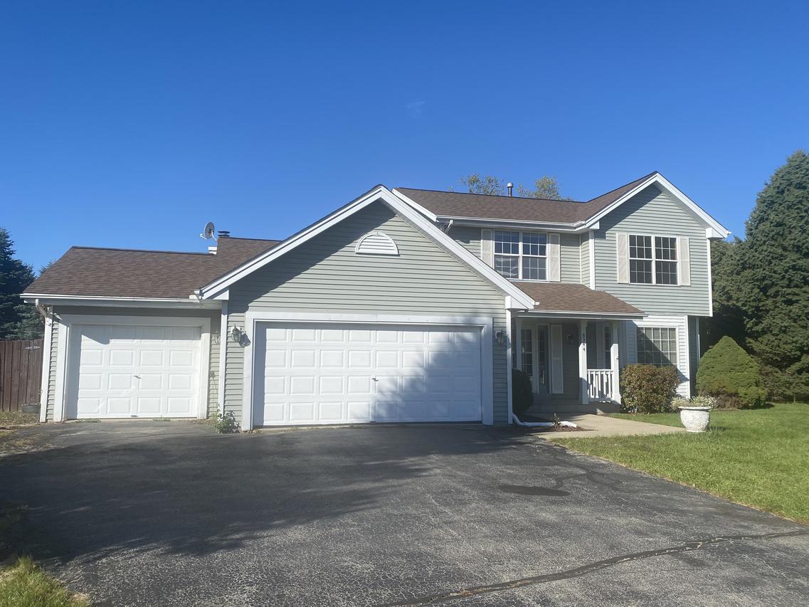 8344 Woodbridge Ln., Machesney Park, IL 61115
