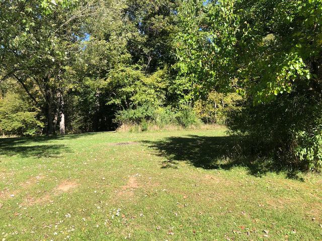 82 Catalina Dr., Putnam, IL 61560