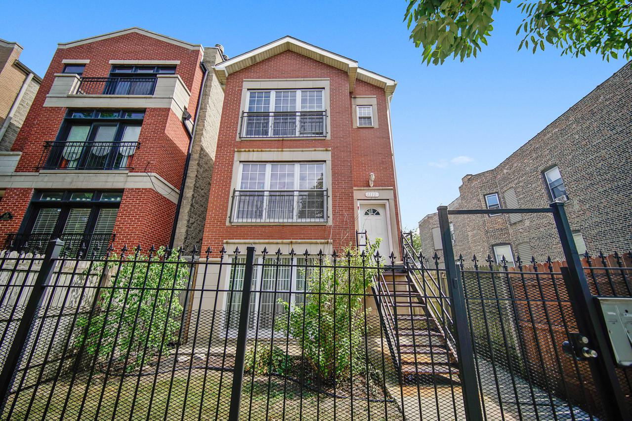 1111 S Independence Blvd., Chicago, IL 60624