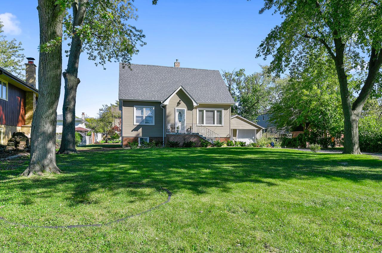 9255 Melvina Ave., Oak Lawn, IL 60453