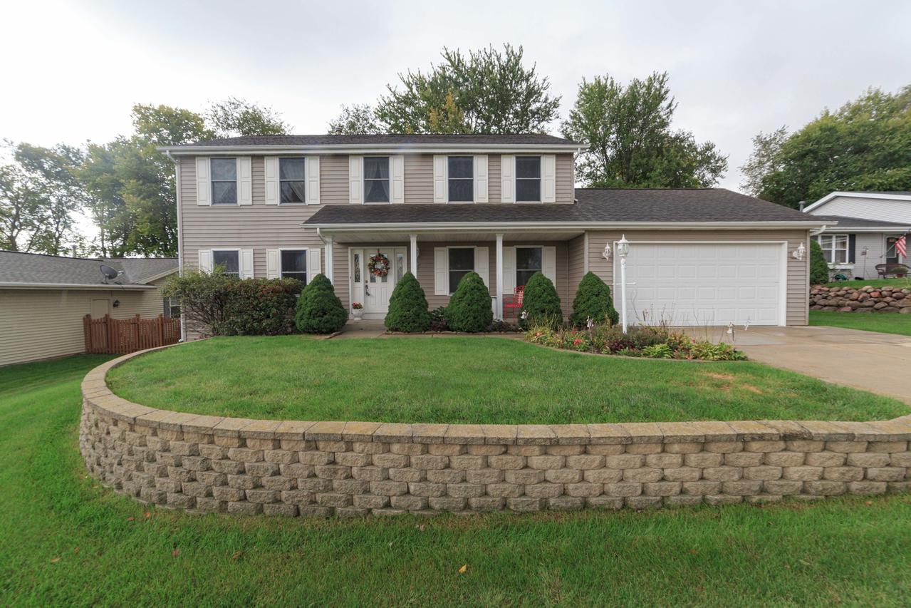 972 Thickett Tr., Roscoe, IL 61073