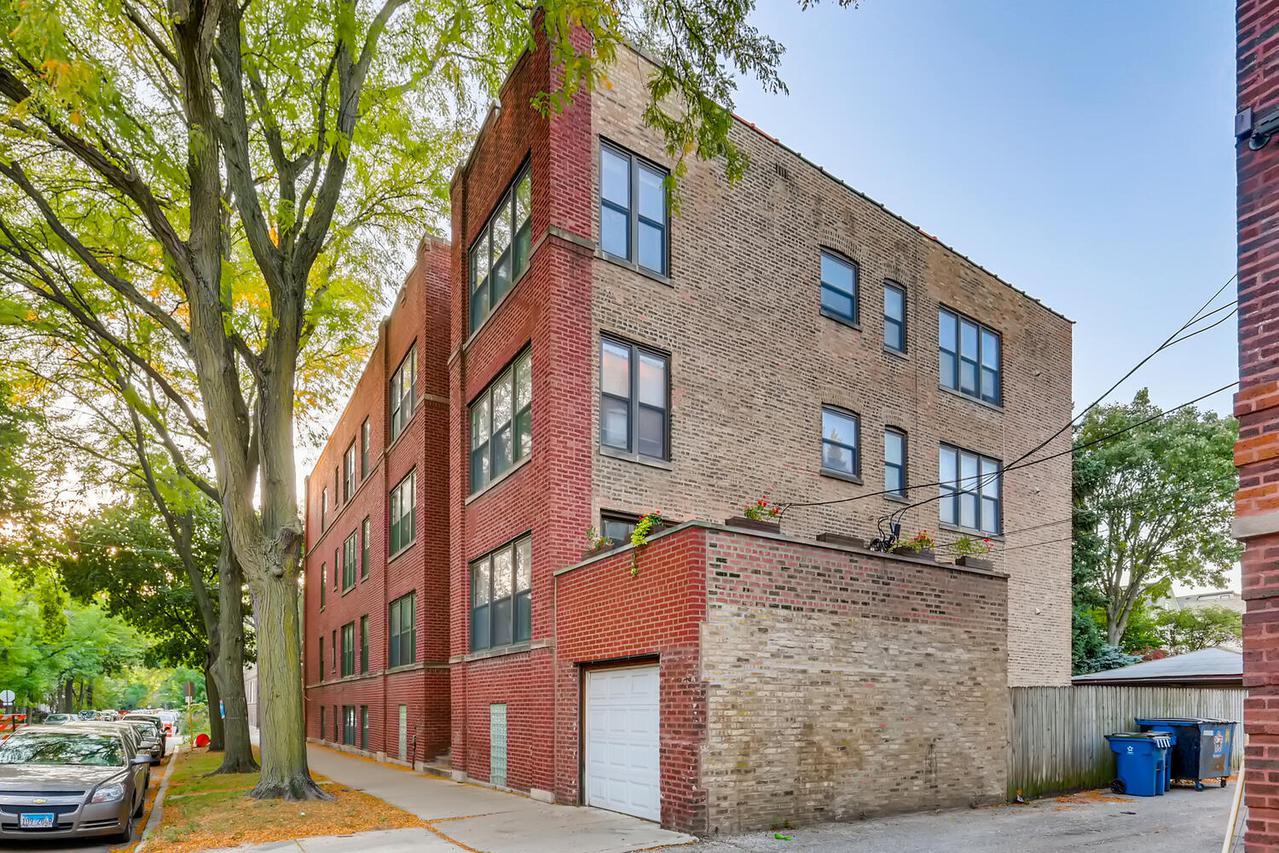 2446 W Leland Ave. #1, Chicago, IL 60625