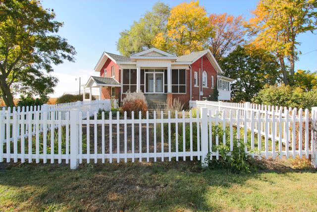 296 N 1000 East Rd., Hammond, IL 61929