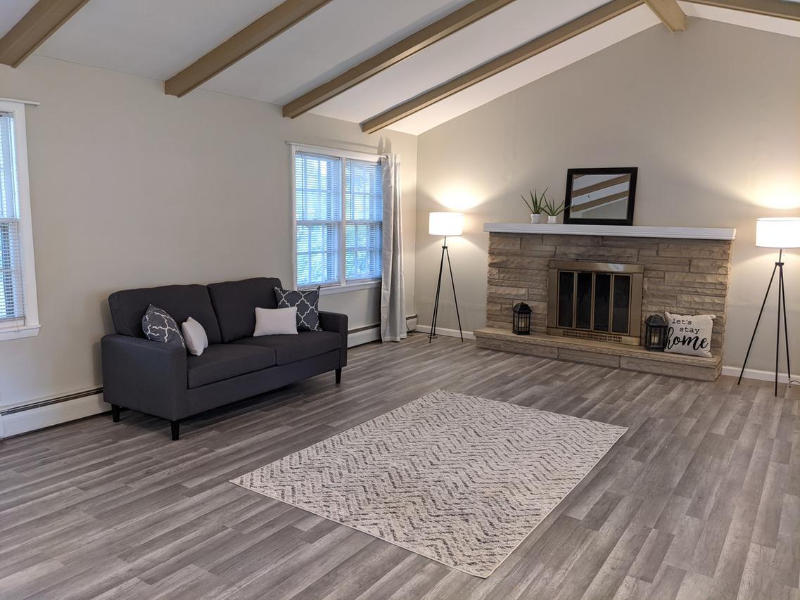 1308 Empire Ct., Freeport, IL 61032