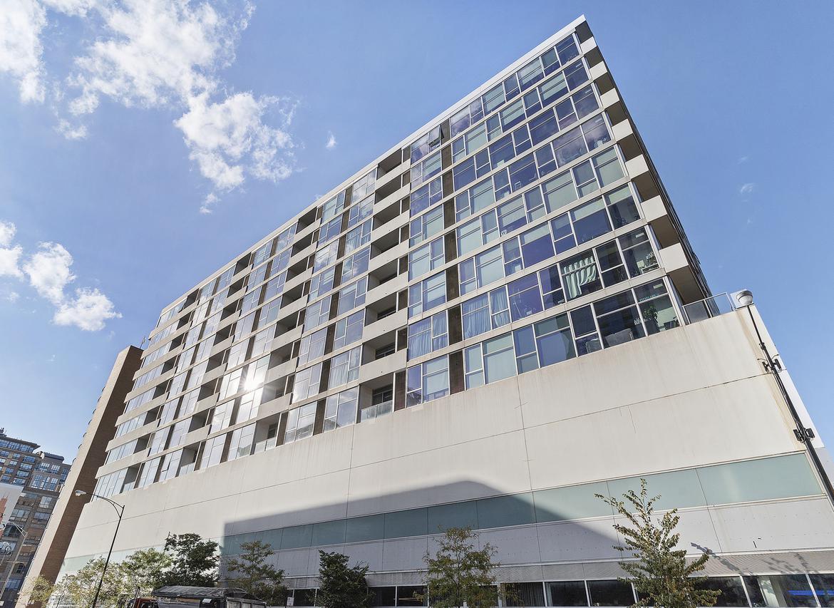630 N Franklin St. #1010, Chicago, IL 60654