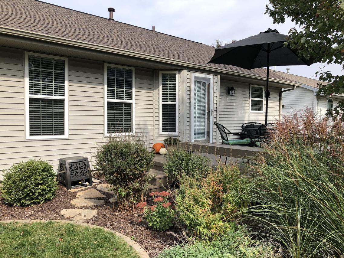 1801 Autumn Rdg, Urbana, IL 61802