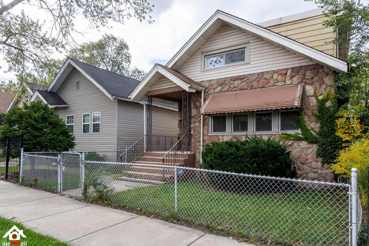10234 S Perry Ave., Chicago, IL 60628