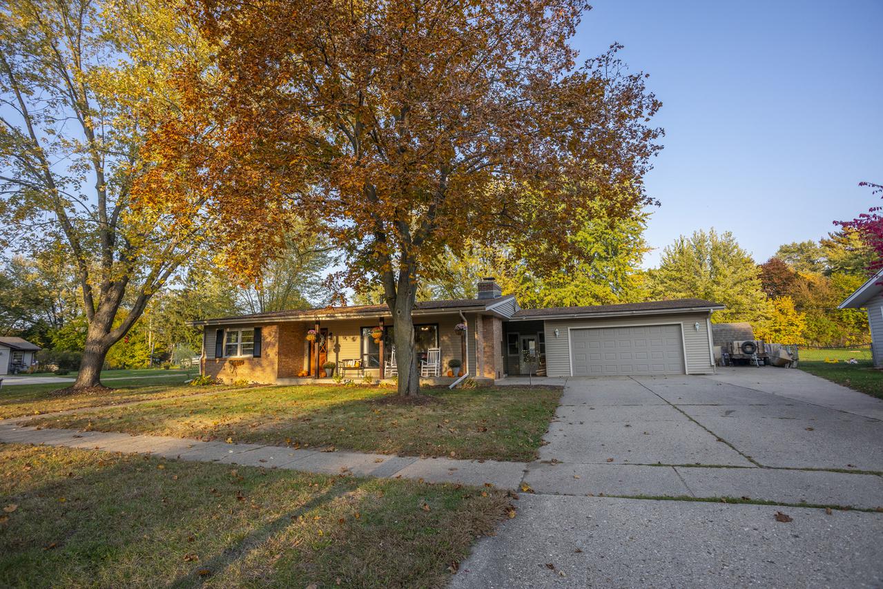 12013 July Dr., Machesney Park, IL 61115