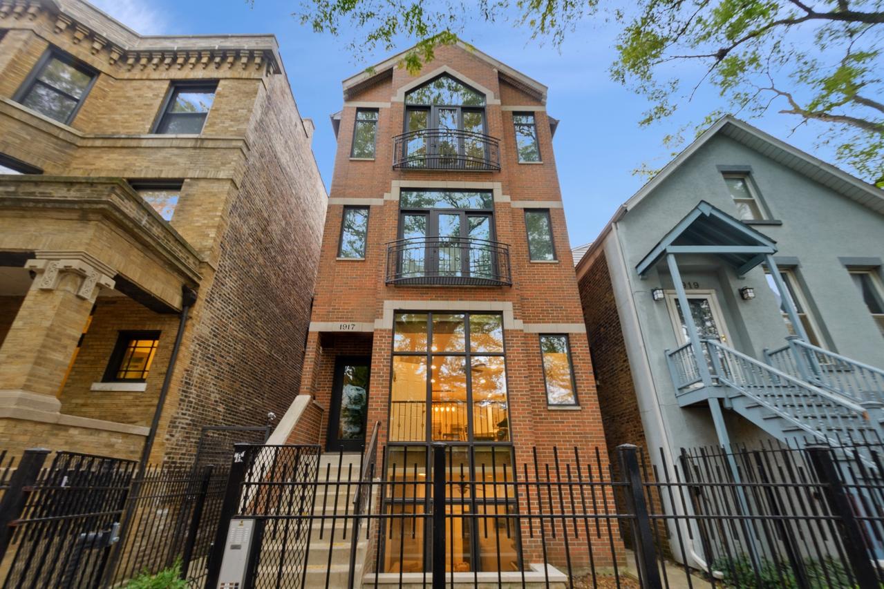 1917 W Potomac Ave. #1, Chicago, IL 60622