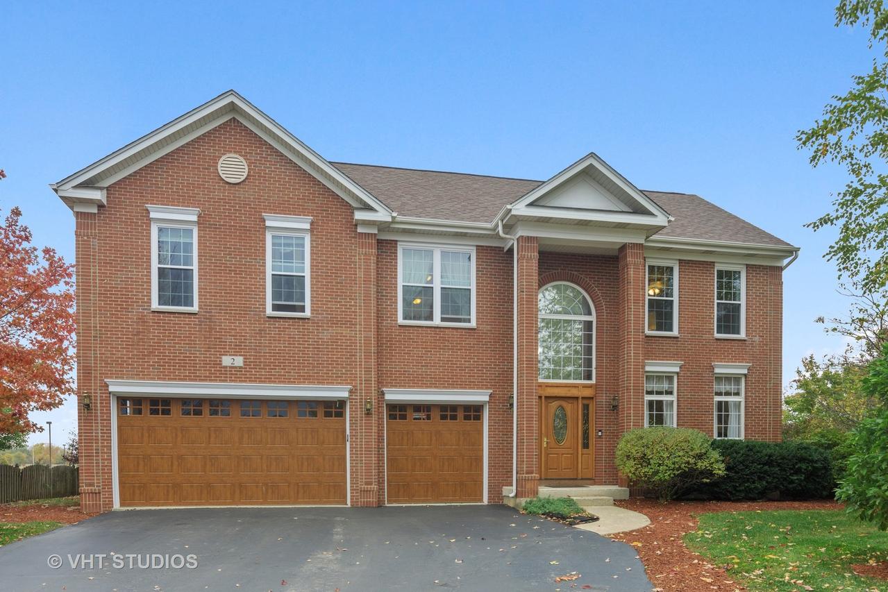 2 Emily Ct., Bolingbrook, IL 60490