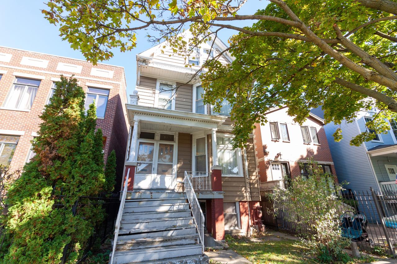 3411 N Troy St., Chicago, IL 60618