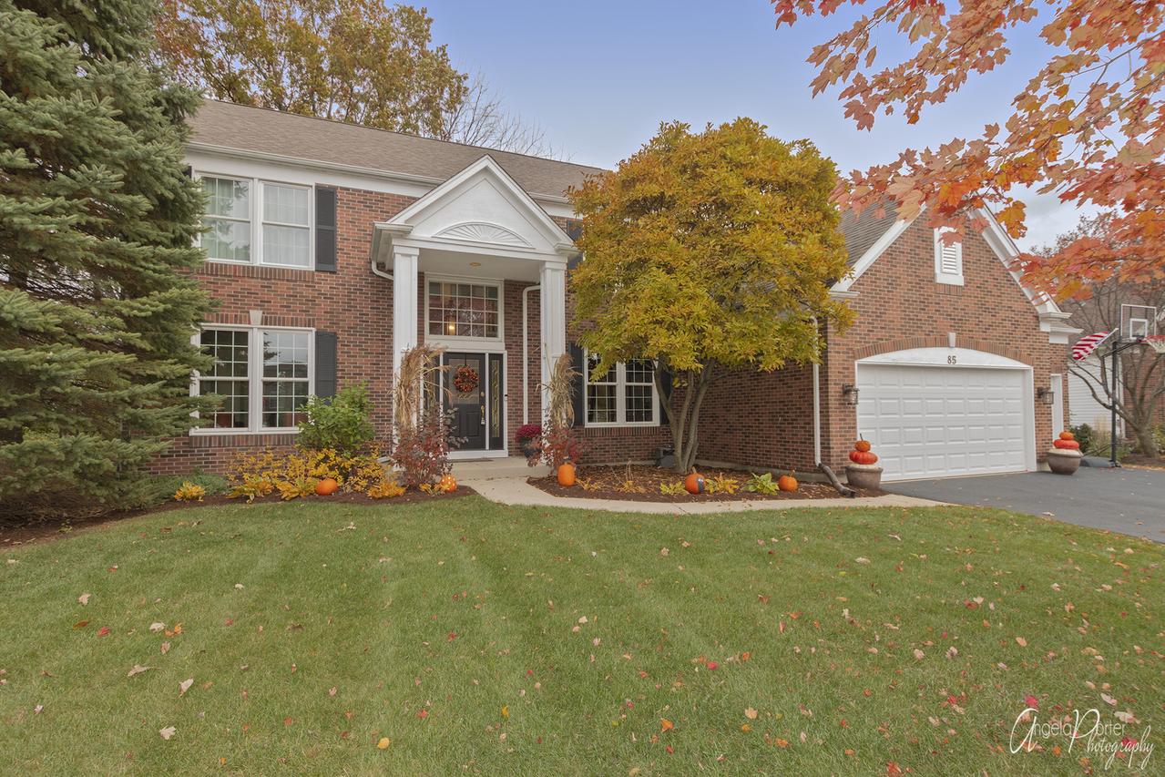 85 Jamestown Ct., Grayslake, IL 60030