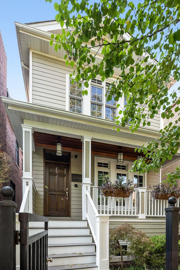 3444 N Seeley Ave., Chicago, IL 60618