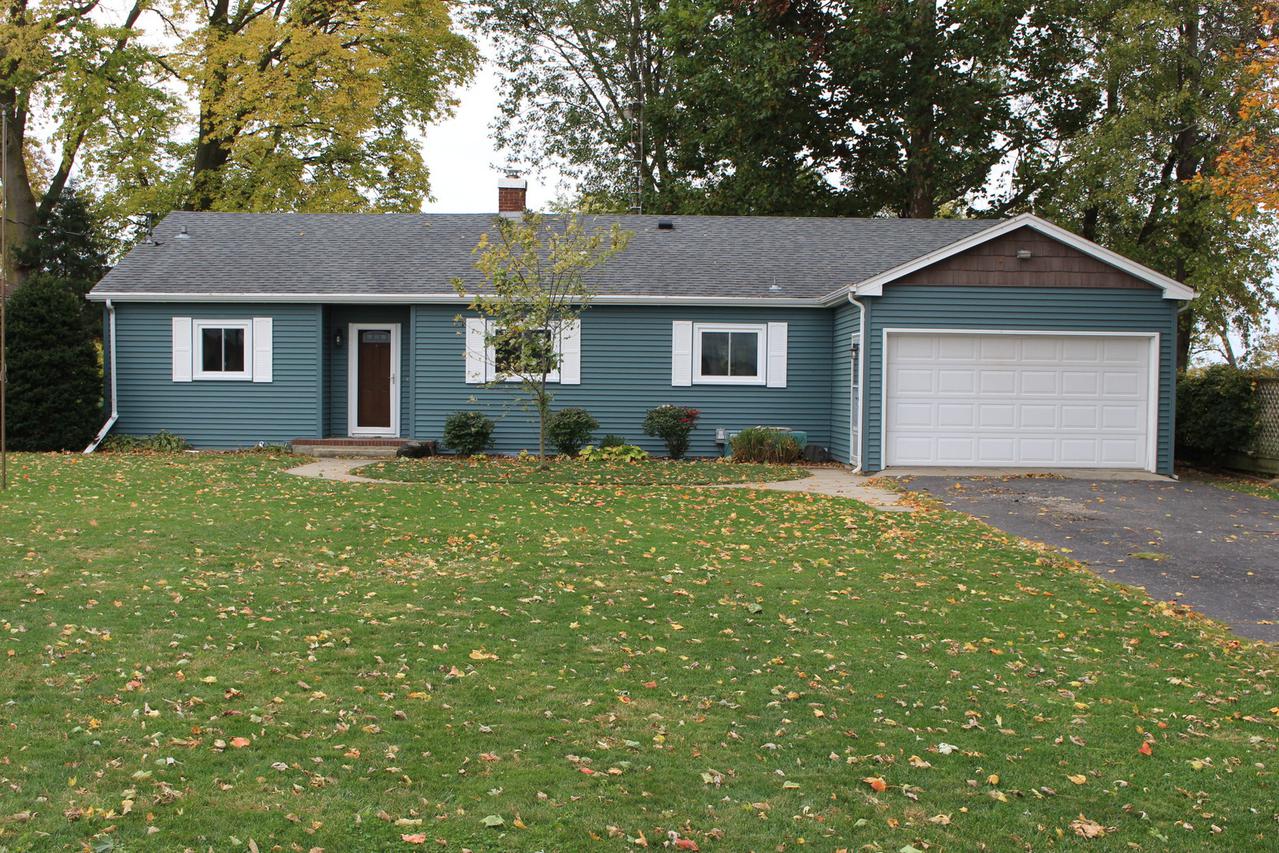 3787 River Rd., Kankakee, IL 60901