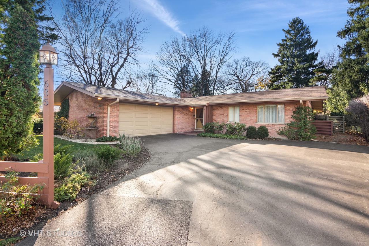 635 Illinois Rd., Wilmette, IL 60091