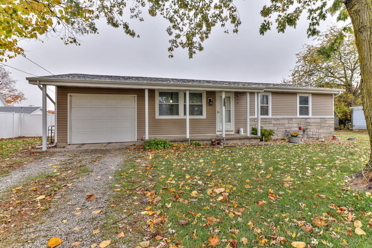 403 S Park St., Gifford, IL 61847