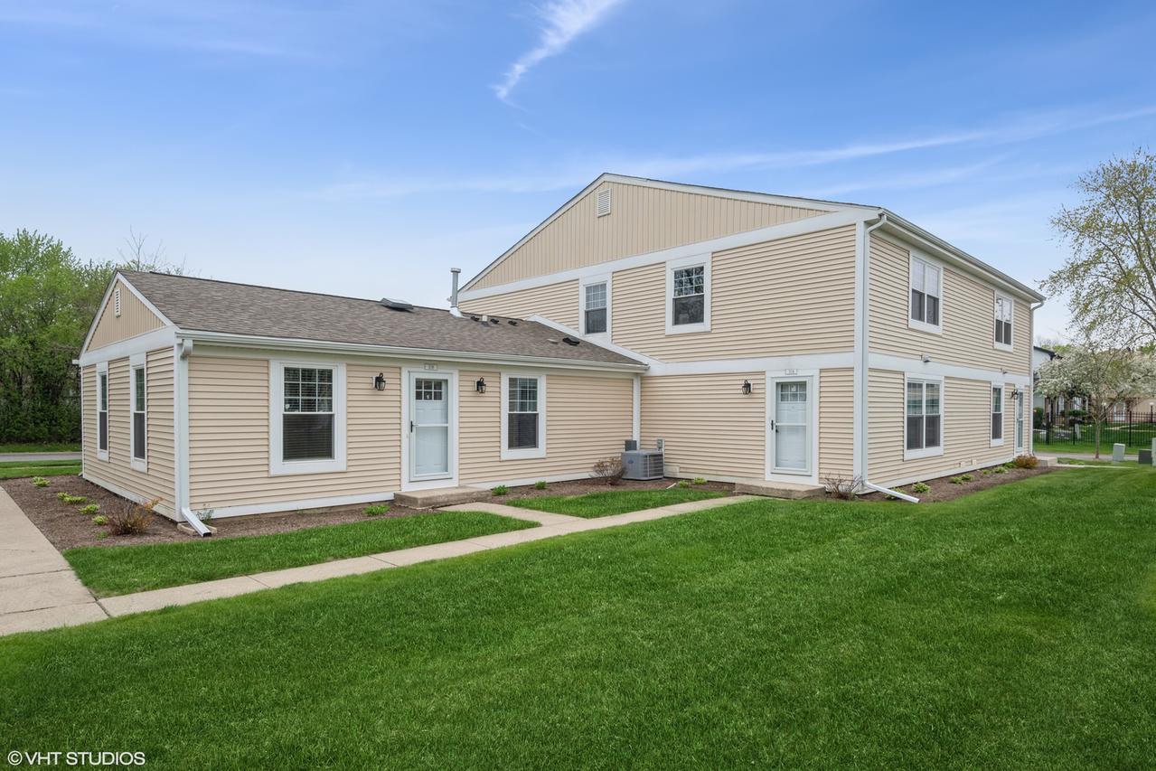 306 Russet Way, Vernon Hills, IL 60061