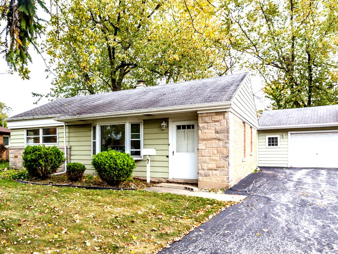 7 Mantua Ct., Park Forest, IL 60466