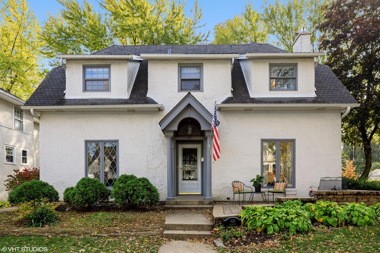920 Arlington Ave., La Grange, IL 60525