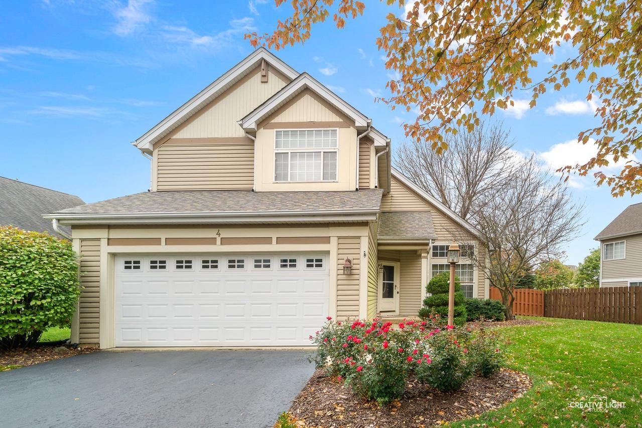 4 Middlefield Ct., Lake In The Hills, IL 60156