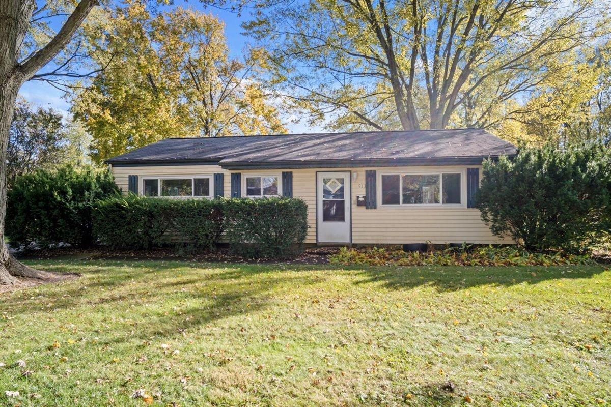 913 Green Ave., Normal, IL 61761