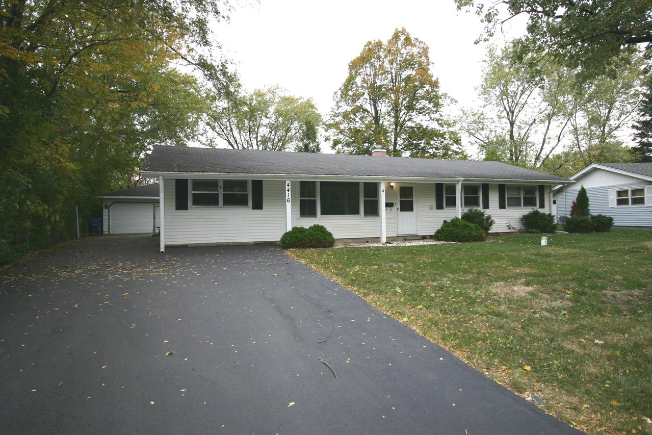 4416 189th St., Country Club Hills, IL 60478